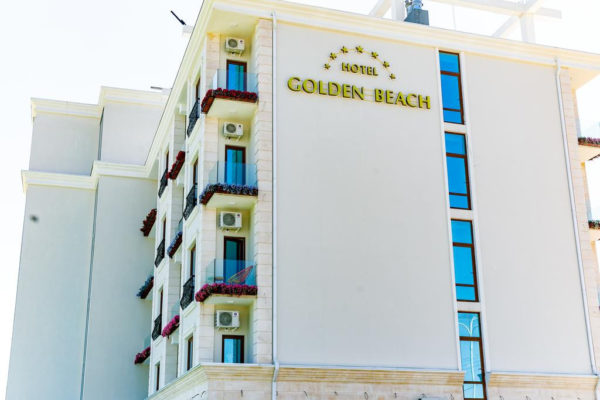 Отель «Golden Beach»