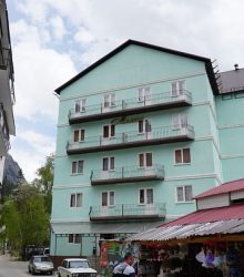 Гостиничный комплекс "Милана" в Домбае